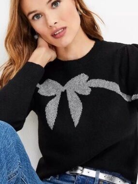 Loft Black Bow-Accent Crewneck Sweater Large